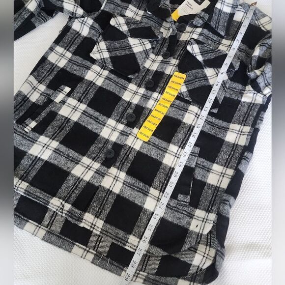 Members mark plaid shacket new with tags - Picture 10 of 11